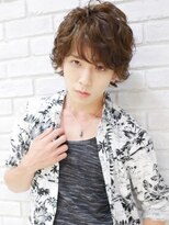 ミーティア バイ クアトロ(Meteor By QUATRO) モテかっこいい外ハネパーマ