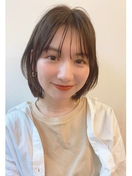 ハニーシブヤ(HONEY shibuya) 【HONEY渋谷】薄めバングのこなれボブ