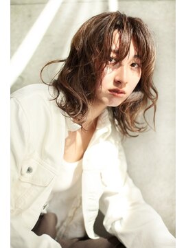 ファム(FAM) パーマ　ウルフミディアム  代官山　恵比寿　中目黒　恵比寿