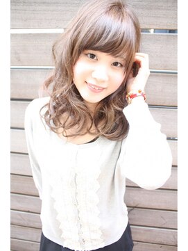 トゥーリ 筑紫野店(tuuli) tuuli☆30代40代ペールベージュ切りっぱなしミディアム　24