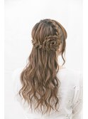 お花のハーフアップ