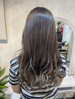 フィックス(FIX)&nbsp;白髪ぼかし　ハイライトグレージュカラー　【平野/南巽/八尾】