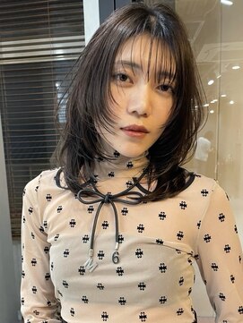 ウェイビーズ(WAVY'S) xレイヤーカット/イメチェン/ホワイトブロンド/外ハネボブ/美髪/