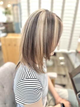 ラウラアンドロー(LAURA&RO) ミルクティーベージュダブルカラーインナーカラーケアブリーチ