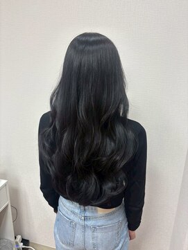 ノアサロン(Noa SALON) ふわっとレイヤー/ブルーブラック