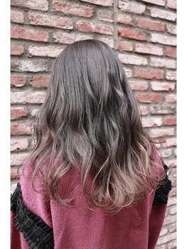 リゼル ユア 渋谷(RISEL YUA) パールクリアグレージュ×グラデーションカラー