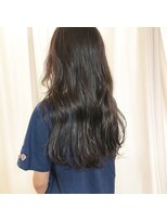 ヘアーアンドメイク ヒューラ 立川店(HAIR&MAKE hurra)&nbsp;柔らかカールなロングヘア＆イルミナカラー