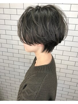 ルーナヘアー(LUNA hair) ハンサムショート×レイヤー×ブラックグレージュ 20代30代40代