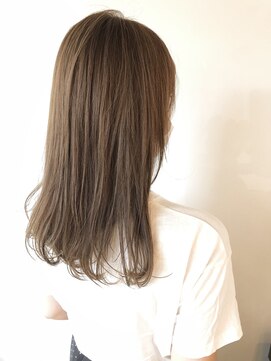 ネイヴィル(navile) シルクベージュ×ナチュラル巻き