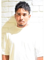 メンズフィール 南森町(MENS FEEL)&nbsp;ソフトツイストパーマサイドグラデーションビジカジツーブロック