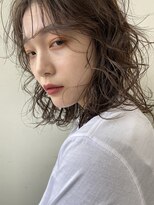 ヨロヘアー(YOLO hair)&nbsp;☆s/s  Perm （パーマ）×  イルミナカラーでライトグレージュ♪