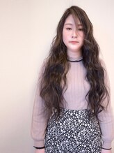 ヘアー キュート(hair CUtE) コントラストハイライトがお洒落なスーパーロング！