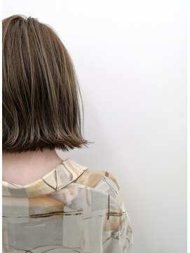 チコヘアー(chico hair) 外ハネ×ベージュカラー