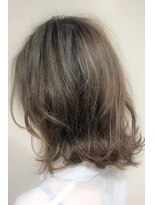 アズール 草加(azule)&nbsp;チラ見えハイライトの大人透明感のベージュ[草加駅東口]