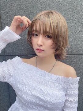 リアイス(Re:ICE) ミルクティーアッシュ小顔ショートウルフ