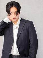 ソアー 新大阪(SOAR)&nbsp;スーツに似合う◎センターパート刈り上げ韓国マッシュ【新大阪】