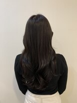 シェノン 西梅田(CHAINON)&nbsp;グレーベージュ/レイヤーロング/黒髪/前髪パーマ