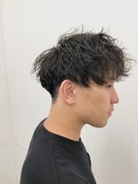 ゴットラトゥール(GOTTO LATOUR)&nbsp;マッシュ、ツイストスパイラルパーマ、無造作ヘア、束感スタイル