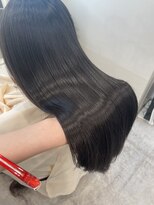 ウルア 吉祥寺店(ULUA)&nbsp;髪質改善 艶髪 韓国風 エギョモリ ブルーブラック 吉祥寺