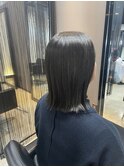 外ハネ×オリーブアッシュグレージュ