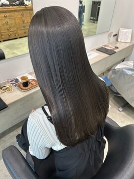 ビブ(VIV) グレージュ/シルバーアッシュ/ケアブリーチ/髪質改善カラー/川崎