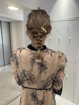 アイコン 博多(ICON.) 結婚式参列　お呼ばれヘア　あみおろし