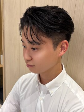 フリーラ 表参道(freera) 就活ビジネスマンも刈り上げシースルー韓国ヘア