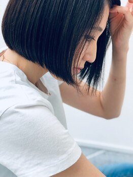 忙しい朝も簡単セット◎骨格・髪質・クセを見極めた似合わせショートで理想のスタイルを実現します。
