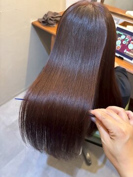 枚方のカラーと髪質改善、会話のいらない個室サロン