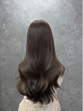 韓国くびれヘア ヨシンモリ 髪質改善 艶髪 黒髪 透明感カラー