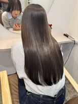 ユッカ 梅田(YUCCA)&nbsp;【 YUCCA 】大人可愛い20代30代40代ロング/レイヤーカット