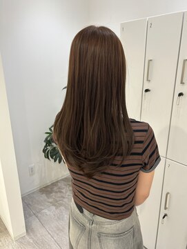 グラムヘアー(GLAM HAIR) 透明感オリーブベージュ×韓国風レイヤーカット