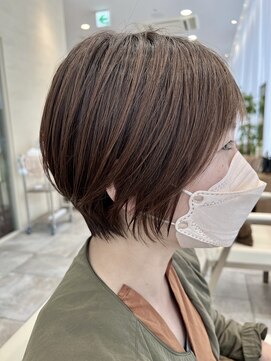 ヒアカアヴェダ 天神VIORO (Heaka AVEDA) ショートボブ【20代/30代/40代/髪質改善】H