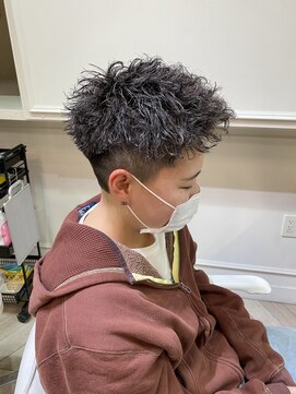 エル(EL by green) 《tomi》メンズライクショート×ツイスパ