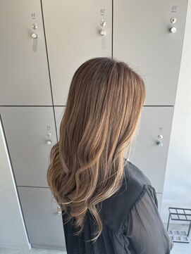 エイト 沖縄豊崎店(EIGHT toyosaki) 【EIGHT豊崎】お客様スタイル_イエローベージュ