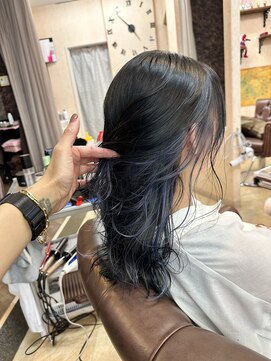 スーペリオル(Superior) レイヤーカット/インナーカラー/ケアブリーチ