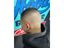 フッドバーバーセントラル(HOOD BARBER CENTRAL)
