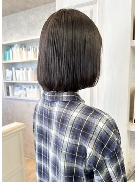 キャアリー(Caary) 福山市caaryさらさら内巻きストレートボブ髪質改善ストレート