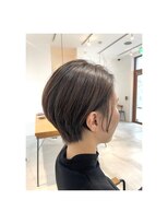 ヘアプラスニリンソウ(hair+)&nbsp;◇ちょっと個性的なツーブロ女子