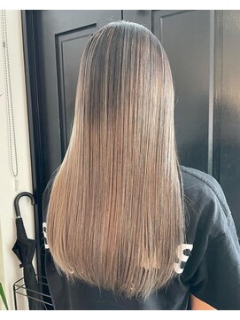 トラ バイ プティパ(Tora by petit pas) バレイヤージュカラー♪♪