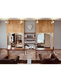 アットホームな雰囲気で居心地の良さが魅力のサロン◇丁寧なカウンセリングで理想のスタイルを叶えます＊