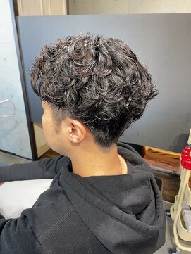 フィール ヘアー(feel hair) メンズパーマ