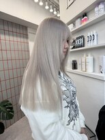 ペレ 渋谷(PELE)&nbsp;イメチェン/ホワイトブロンド/外ハネボブ/ワイドバング/渋谷