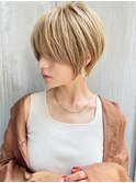 30代40代50代大人ショート髪型丸顔前髪あり似合わせ  安