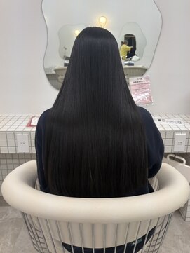 デビュー 沖縄泡瀬店(Debut) 着物ヘア/大人ガーリー/ダークアッシュ/似合わせカット