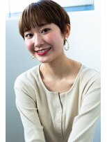 アコロン(acoron)&nbsp;小顔カット＿アッシュカラー ＿エッジショート ＿大人カワイイ