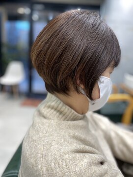 ソルドット バイ オハナ(sol.by ohana) ３０代４０代５０代白髪ぼかしカラー　ショート