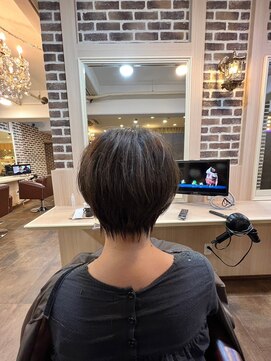 ロク 白楽(rocu) 前髪/マチルダボブ/ピンクベージュインナー/グレージュ[白楽駅]