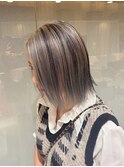 ブリーチローライハイライトグレージュカラー