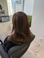 エミュスト(Emuest) ◯ 髪質改善トリートメント ハイライトカラー